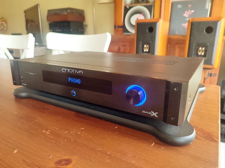Emotiva BasX TA-100 Amplificador/Pre/Dac/Phono/FM Receiver Impecável!