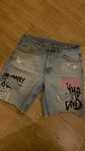 Calcoes bershka pintados e com rasgos
