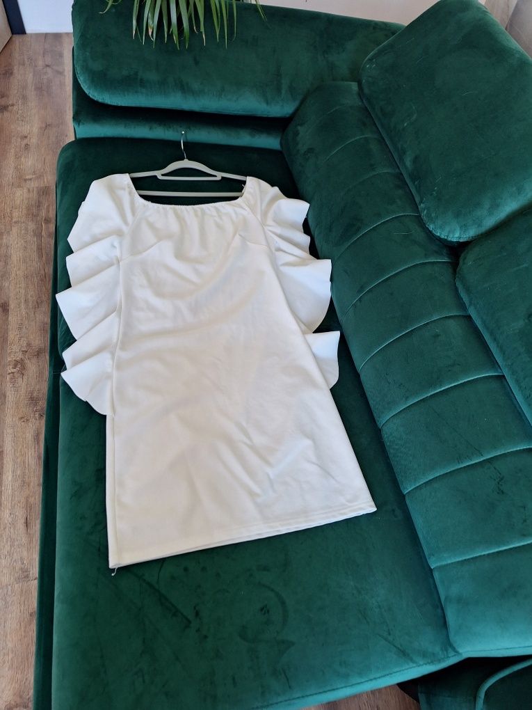 Biała Sukienka rozmiar S M