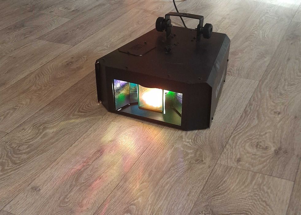 Продам бу світломузику Дискотечный эффект Acme MH-130 STORM BIRD