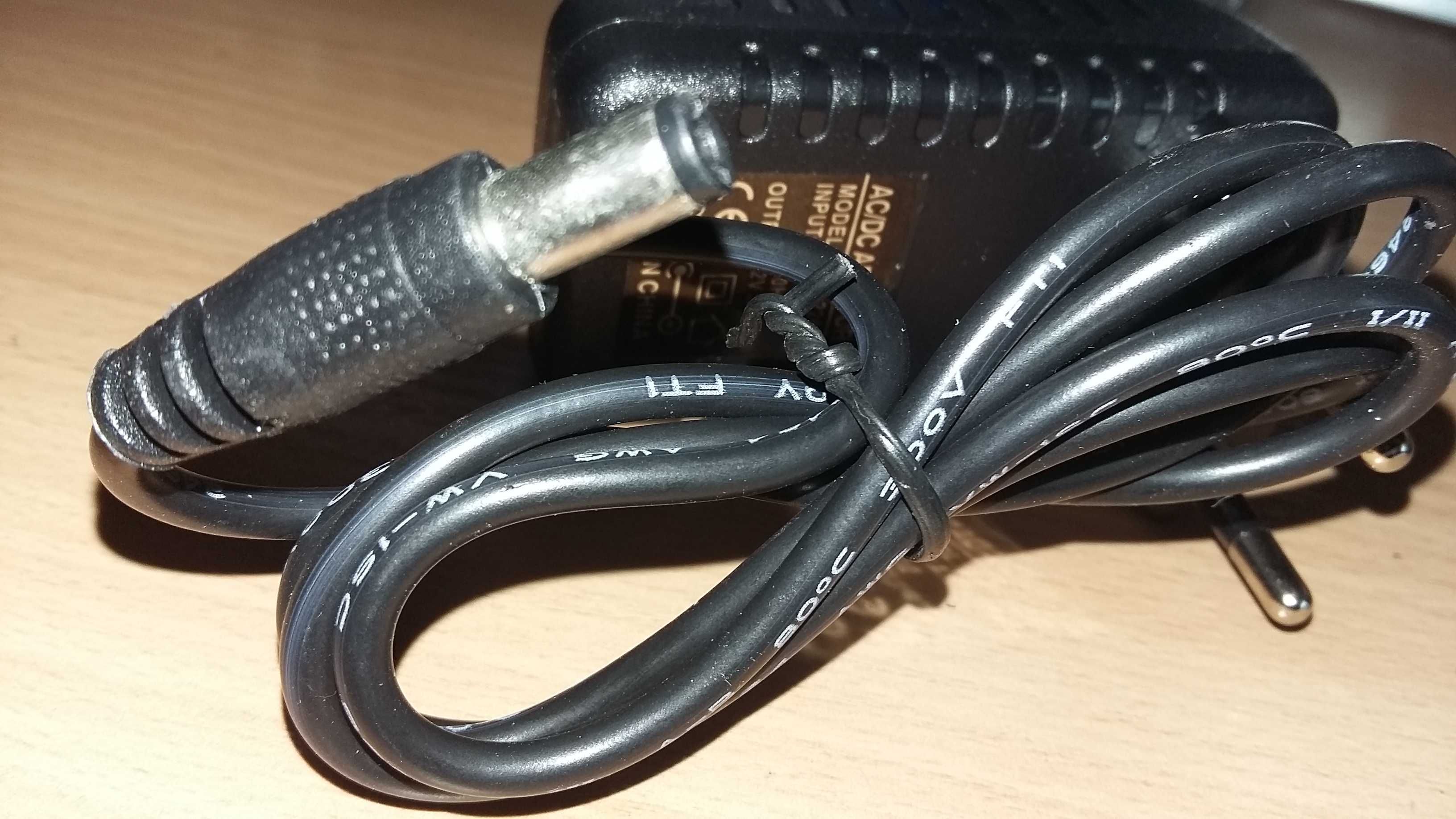 Блок живлення 12V 2A