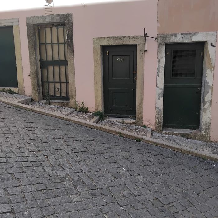 Loja Santa Apolónia
