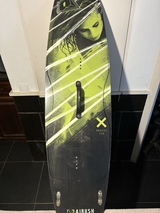 Prancha twintip carbon