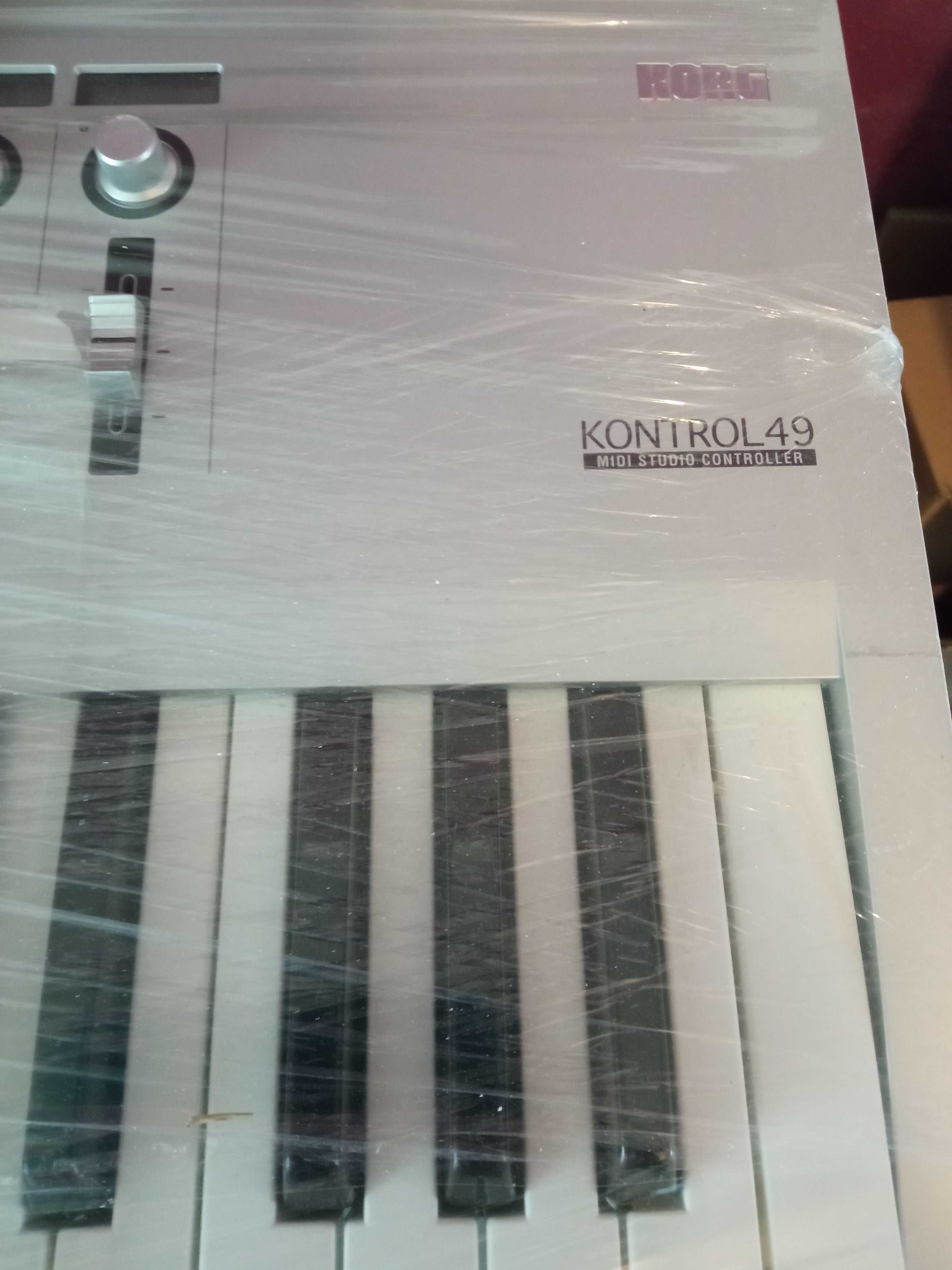 Korg Kontrol 49 ! NOVO ! Excellent MIDI Controller !