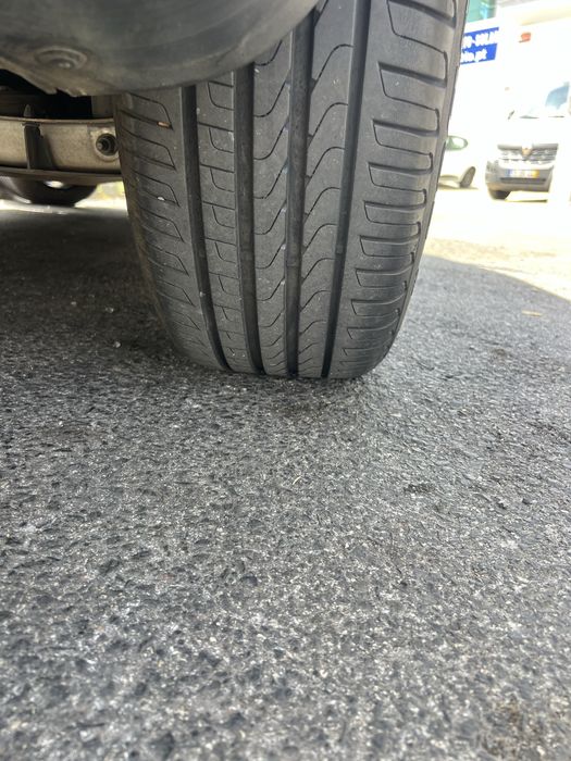 Jantes originais Mercedes com pneus