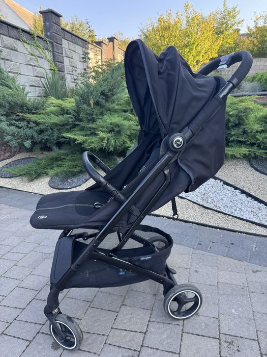 Прогулянкова коляска Cybex Beezy