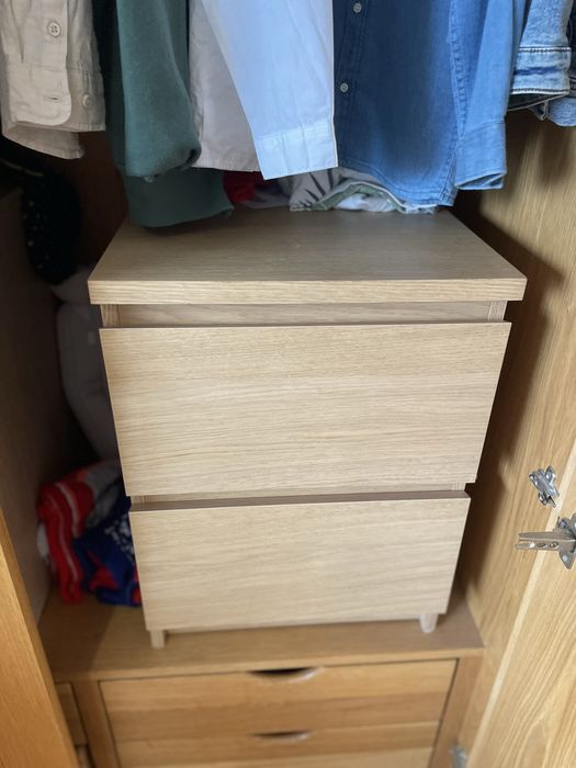 Mesa de cabeceira Malm Ikea