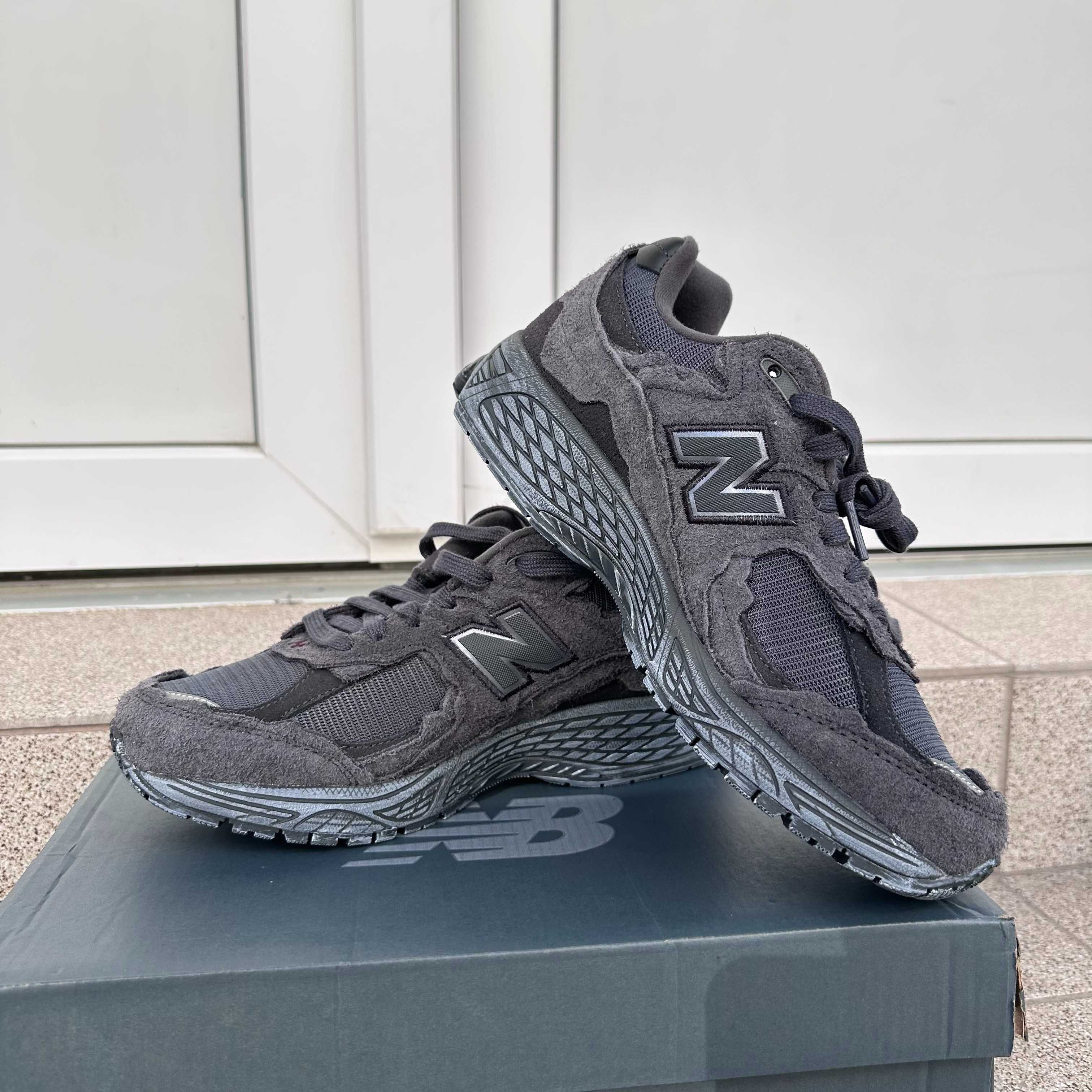 New Balance 2002r Phantom Black