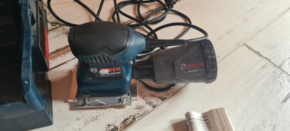 Szlifierka oscylacyjna Bosch GSS 160 Multi