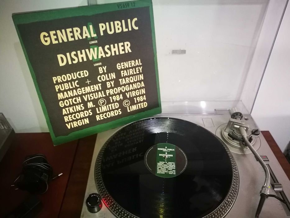 GENERAL   REPUBLIC - General  Republic (Maxi)