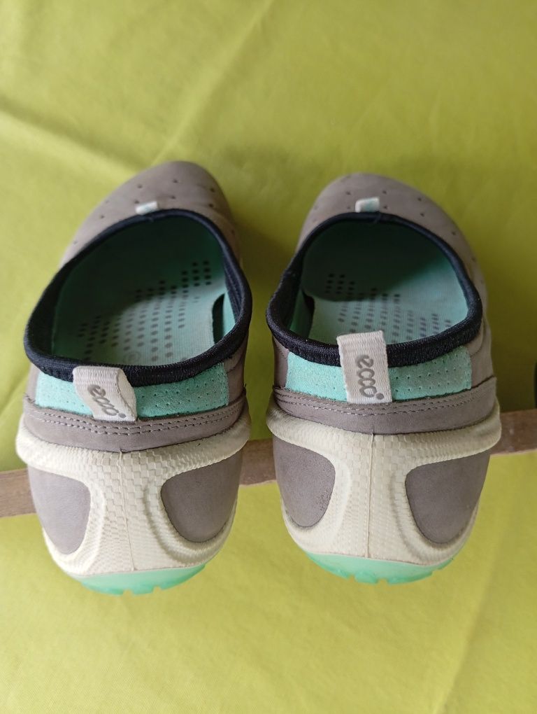 Baleriny ECCO w sportowym stylu r. 39