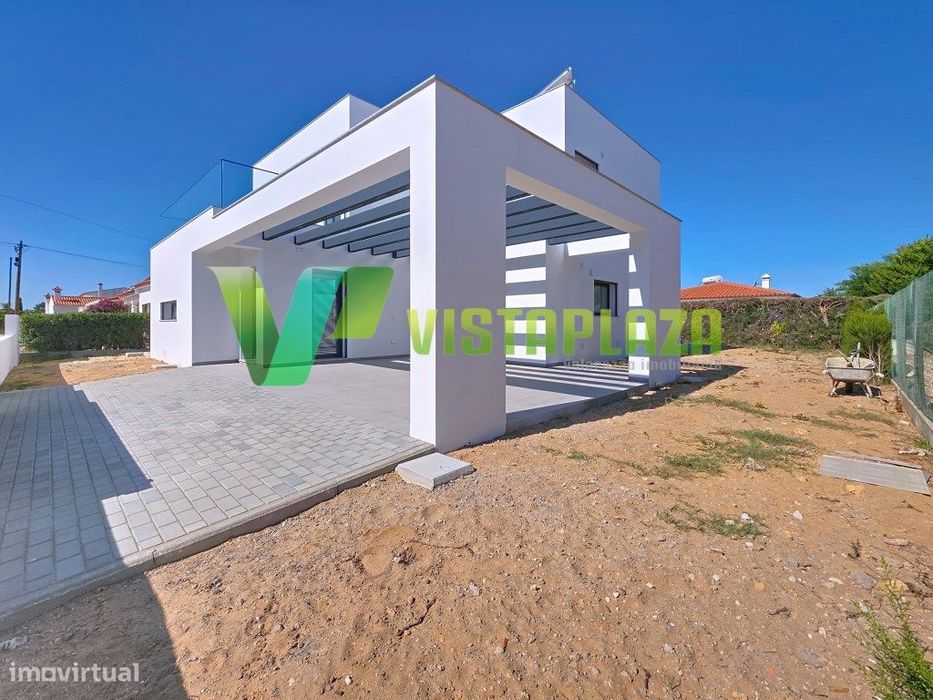 Moradia M3 Nova, com Vista Mar e Piscina, Urbanização Paisagem Ocea...