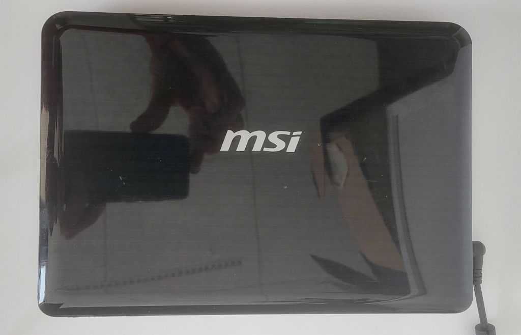 Laptop MSI U135DX, 1GB RAM, 1.7GHz, 160GB HDD, 10"