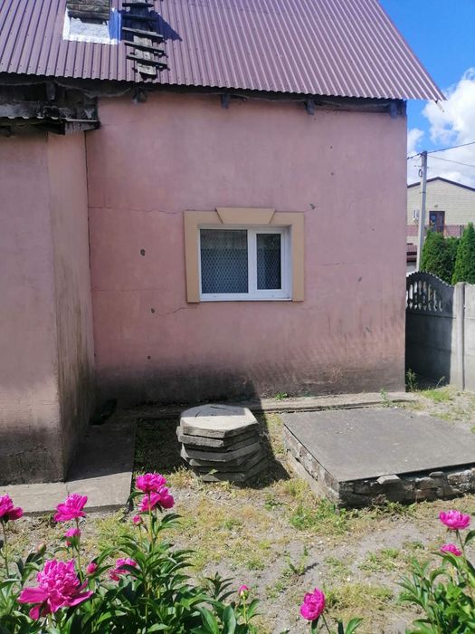 Продаж будинку на вулиці костельній 2/2 в центрі