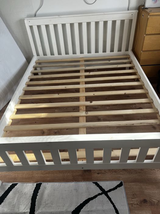 Łóżko 160x200 białe z ramą – możliwość dokupienia materaca