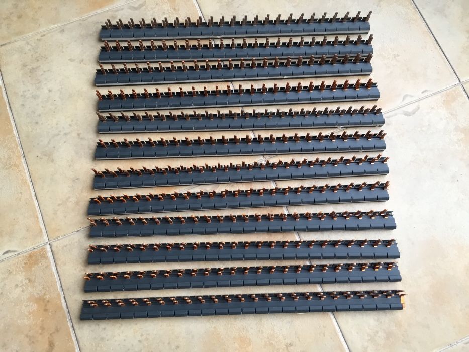 Lote de 16 Pentes de Ligação / Shunt, Mono (1P) + Tri (3P)