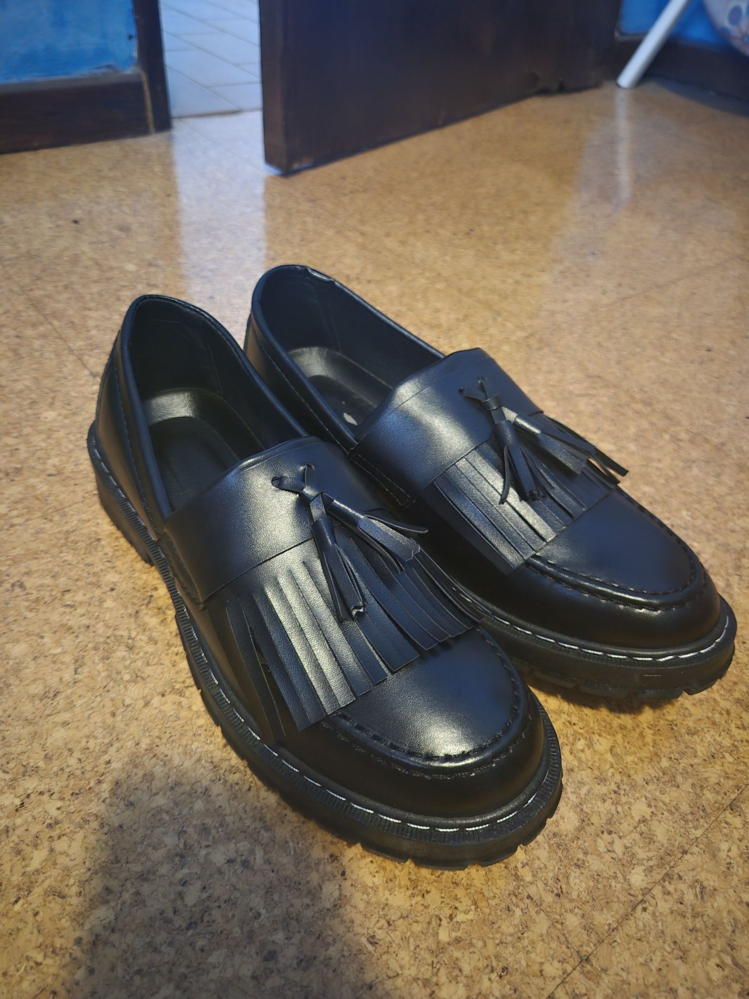 Sapatos Loafers Homem Tamanho 44 Novos