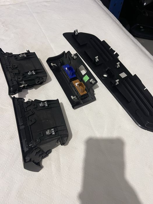 Só Peça Pejeot 308 Grelhas do tablier