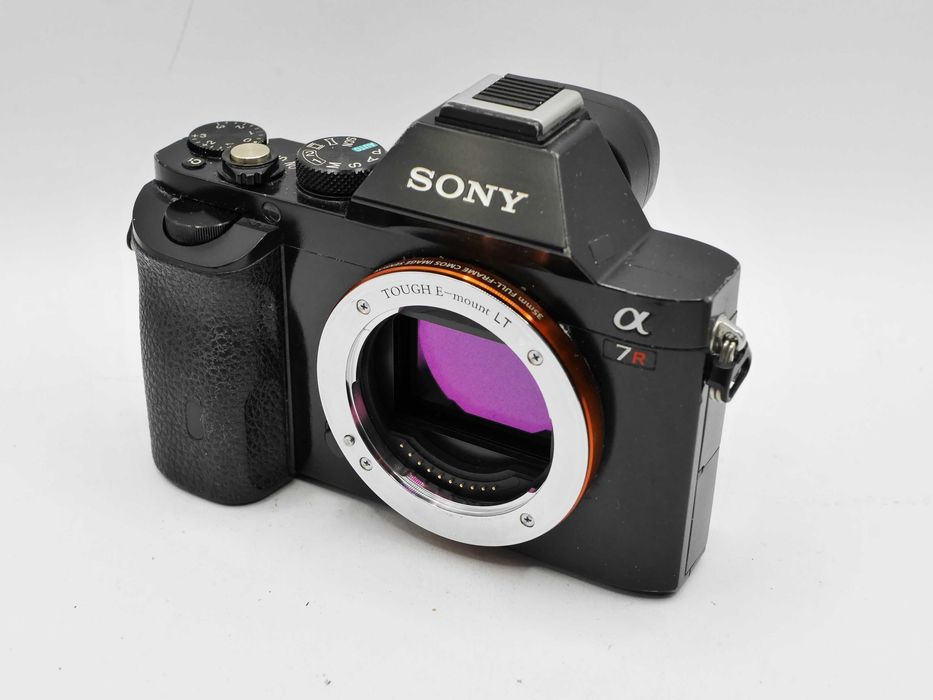 Bezlusterkowiec Sony A7R TOUGH E-Mount LT Lens
