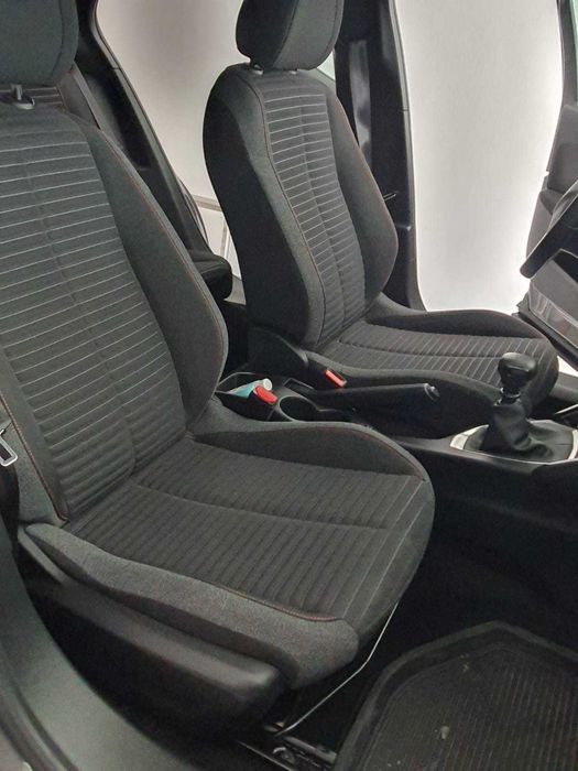 Vendo carro quase novo