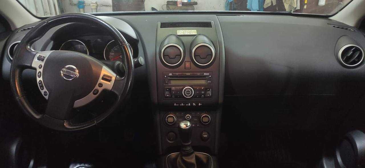 Продам Nissan qashqai 2009