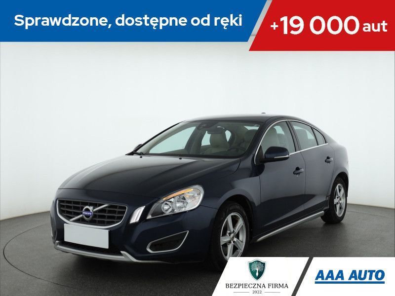 Volvo S60 D3, Navi, Klimatronic, Tempomat, Parktronic,ALU