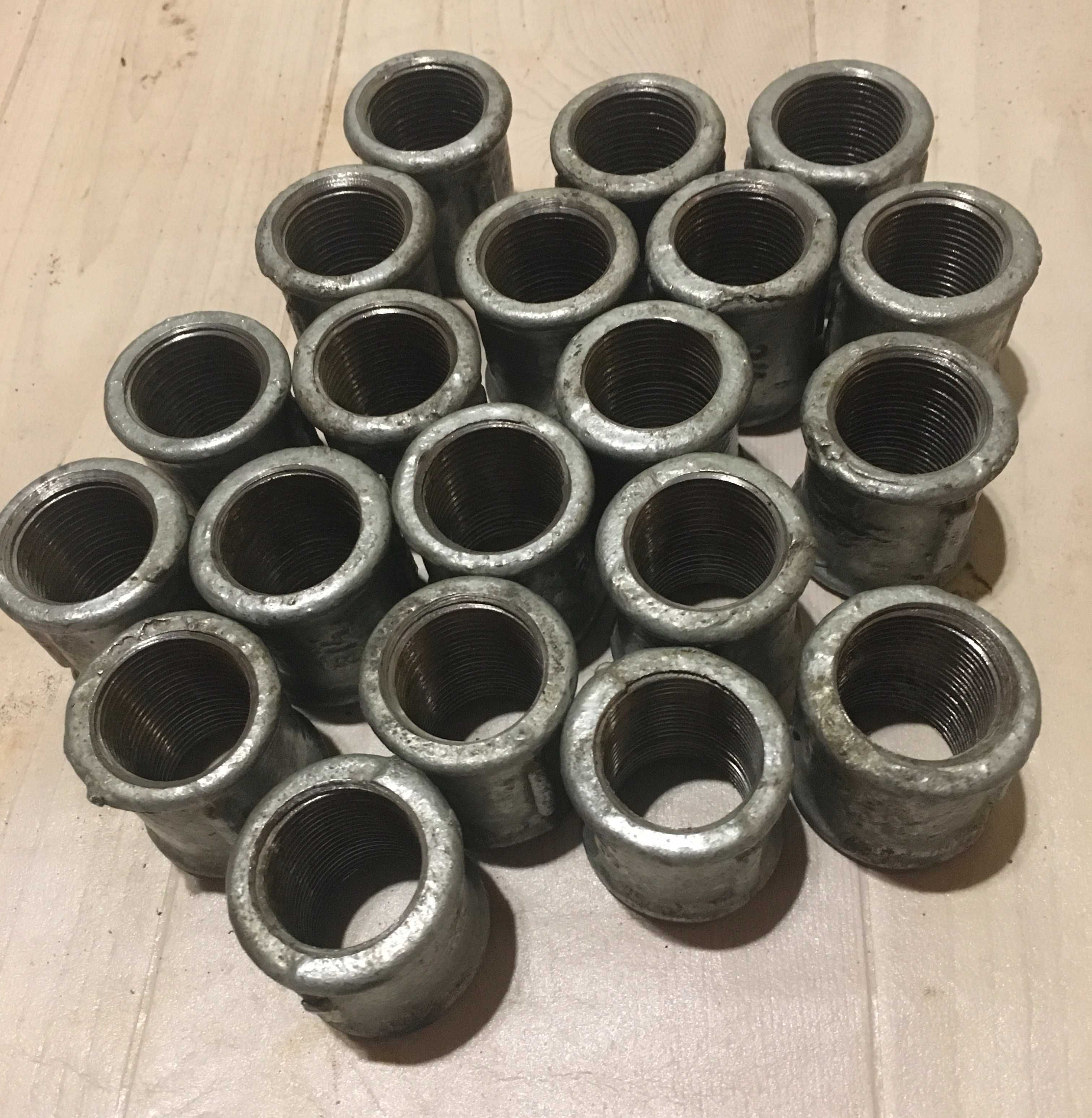 Mufka ocynk 3/4" 20 szt. z PRL