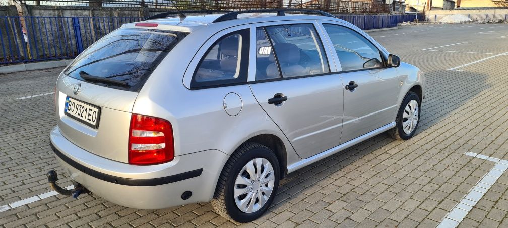 Skoda Fabia 1.4 газ- бензин