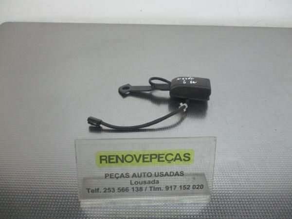 Encaixe de cinto frente direito MAZDA 6 Station Wagon (GY)