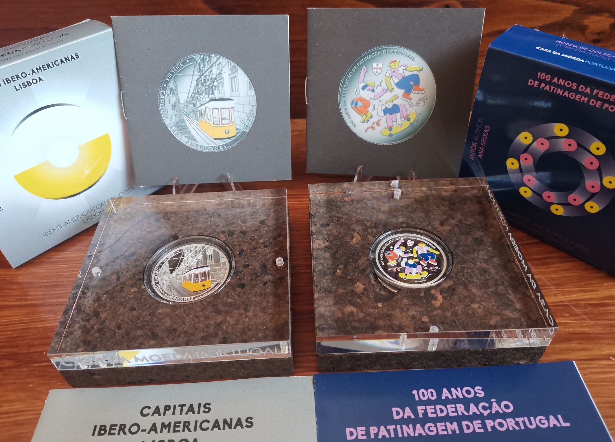 Conjunto 2 moedas Proof comemorativas Elétrico + Patinagem