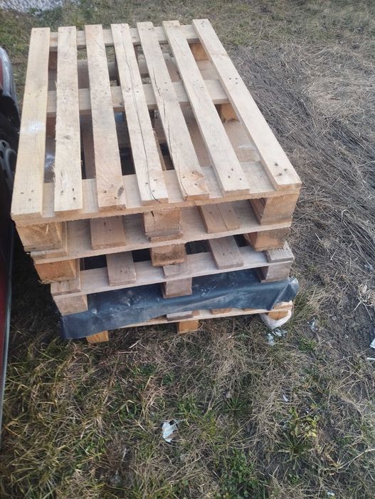 Поддон деревяний палети