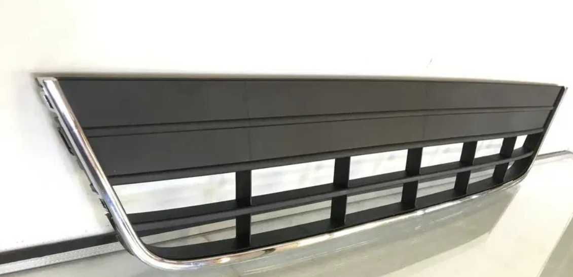 решітка бампера VW TIGUAN 5N0853677H9B9