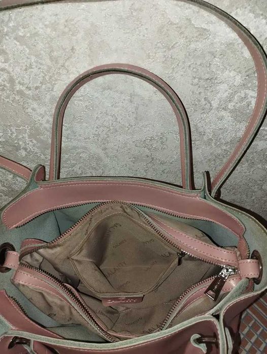 Жіноча шкіряна сумка