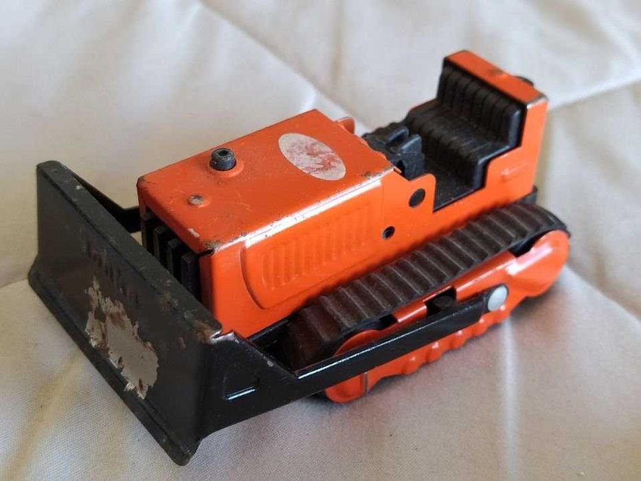 Máquinas Escavadoras Bulldozer TONKA