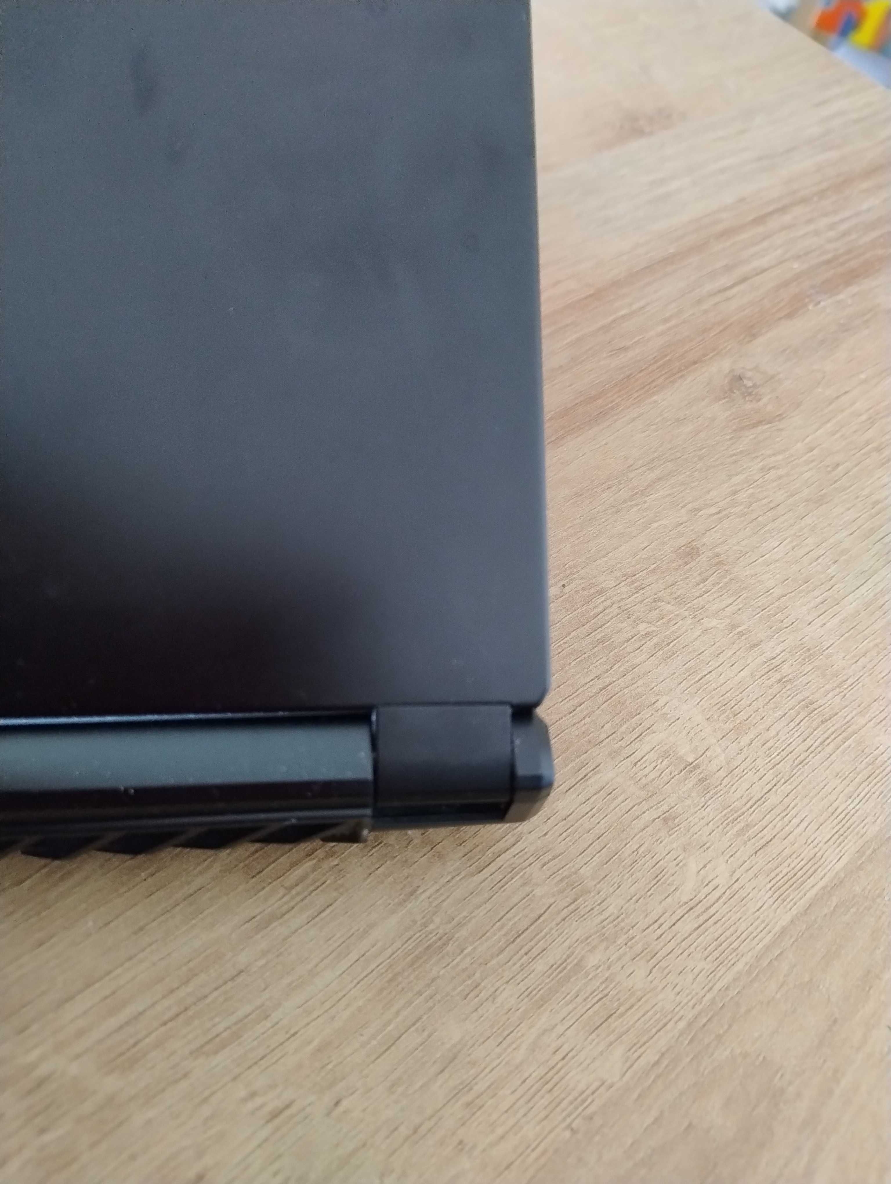 MSI GE75 Raider 8SG-054PL (i7+RTX2080+16GB RAM)