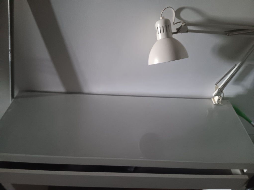 Secretaria/tocador