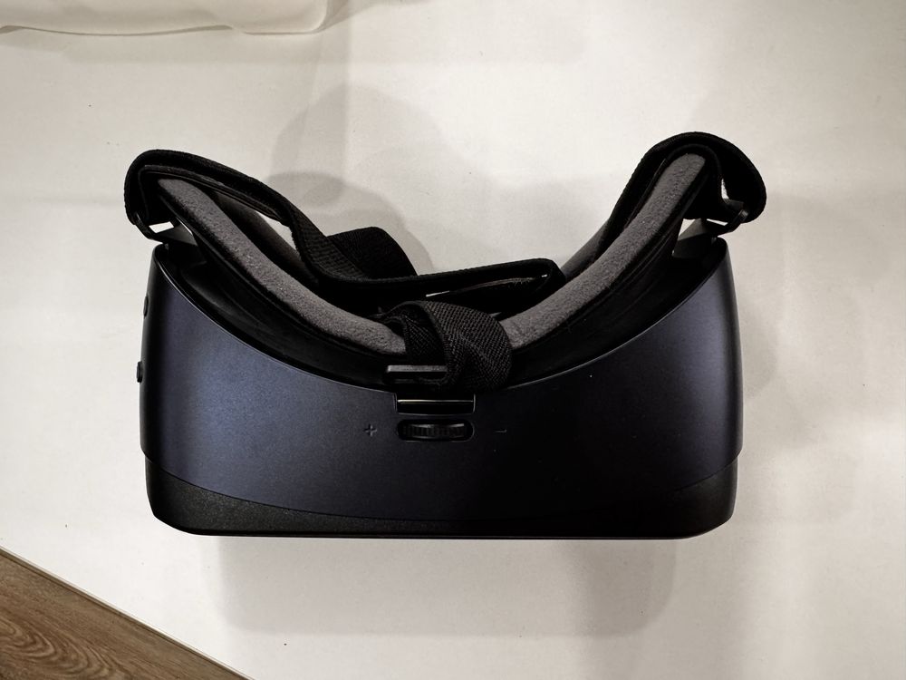 Окуляри віртуальної реальності Samsung GEAR VR Oculus SM-R323