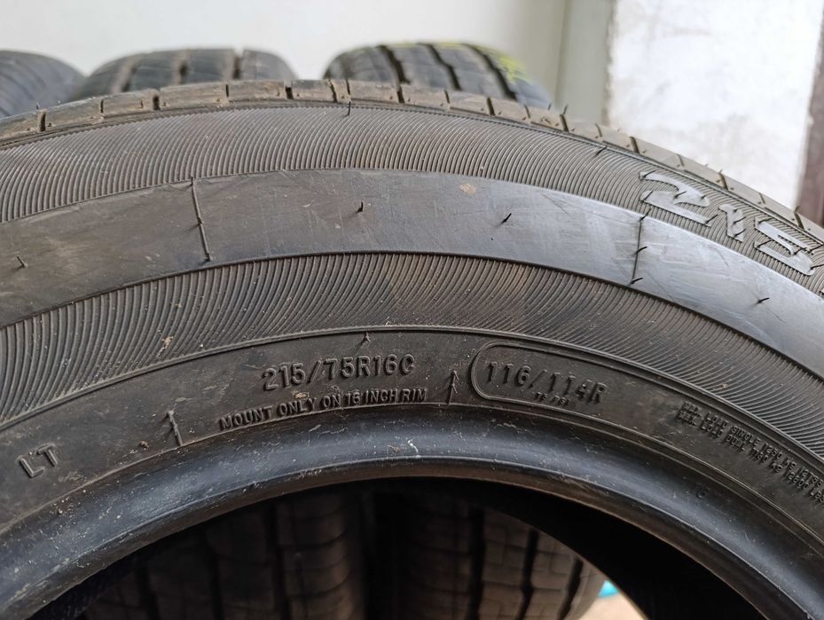 4x 215/75R16C 116/114R Cooper Avon AV11 2022r 10mm DEMO
