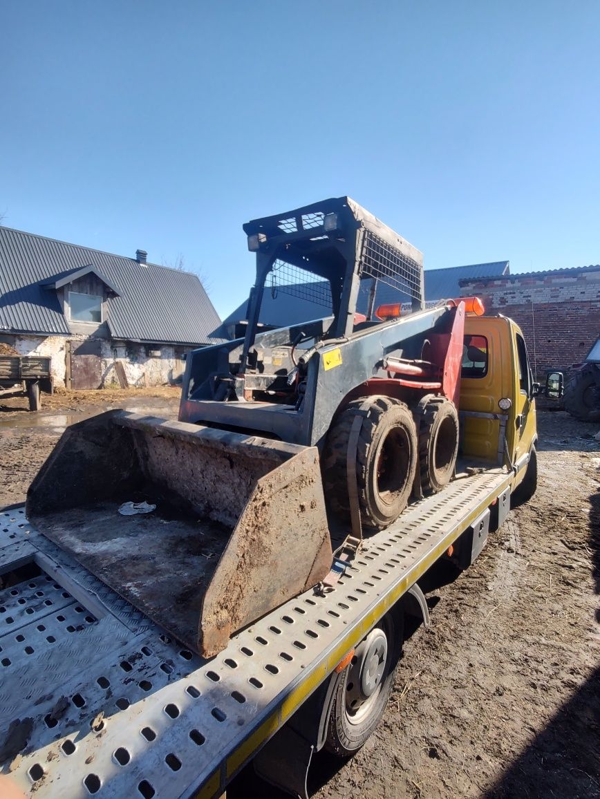 Pomoc drogowa, laweta 24/7 , holowanie  transport maszyn i materiałów