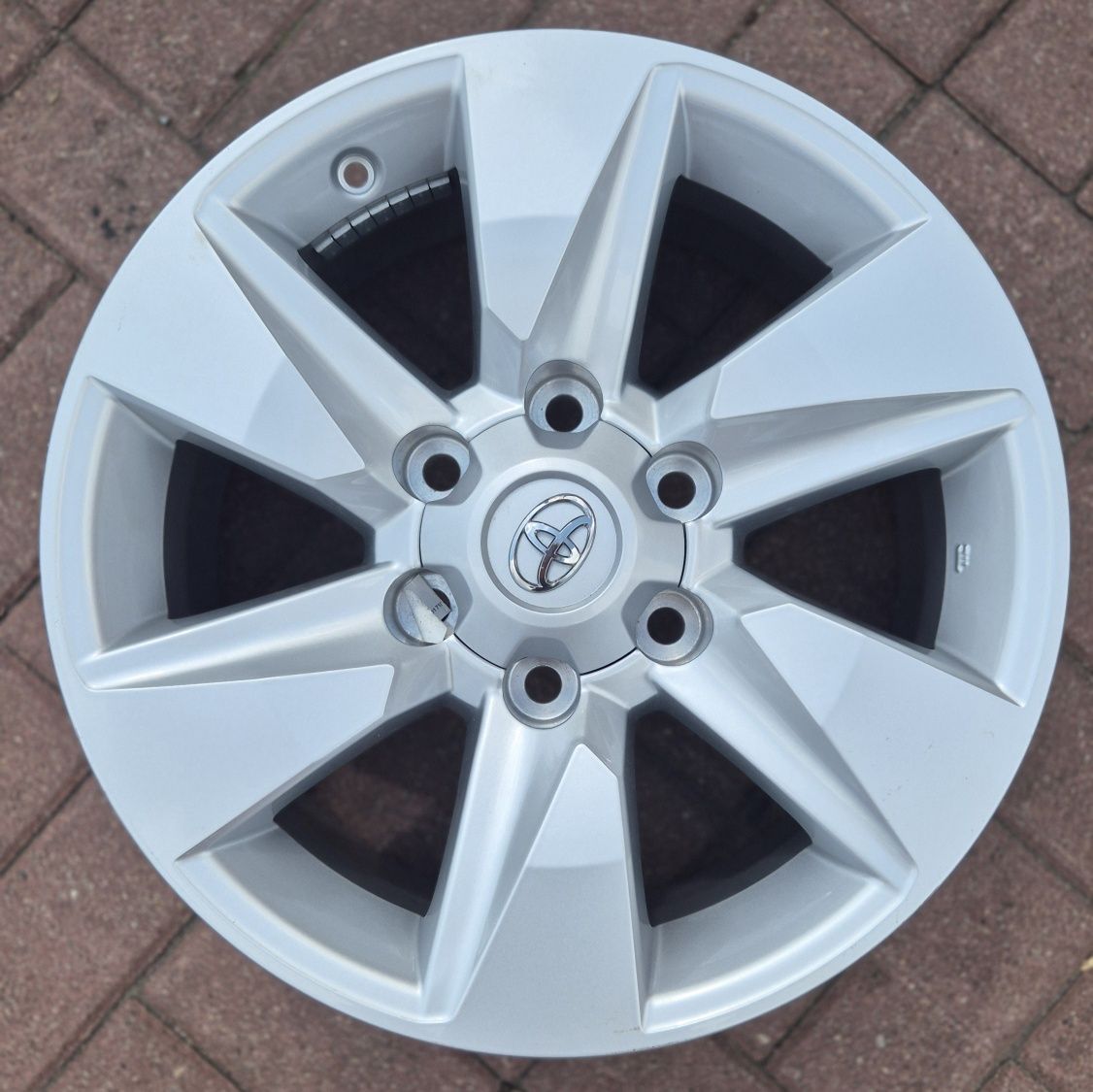 Oryginalne Felgi Aluminiowe TOYOTA 17" 6x139,7 ET25