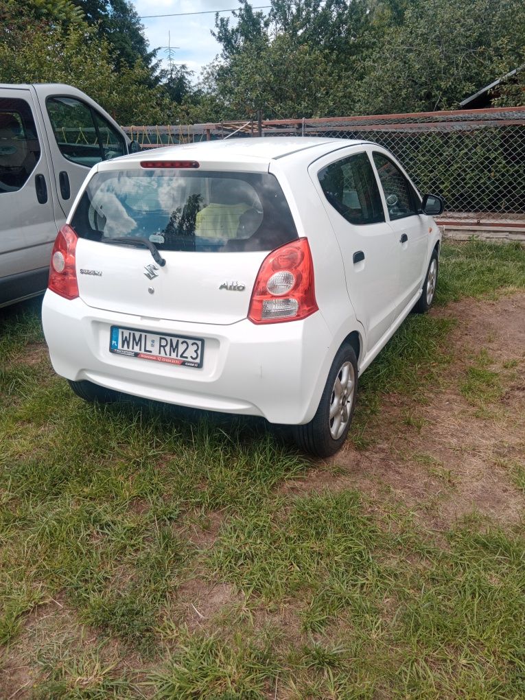 Suzuki Alto autko miejskie