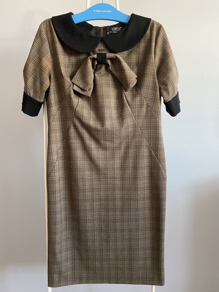 Sukienka SIMPLE Creative Products w kratkę rozm. 38