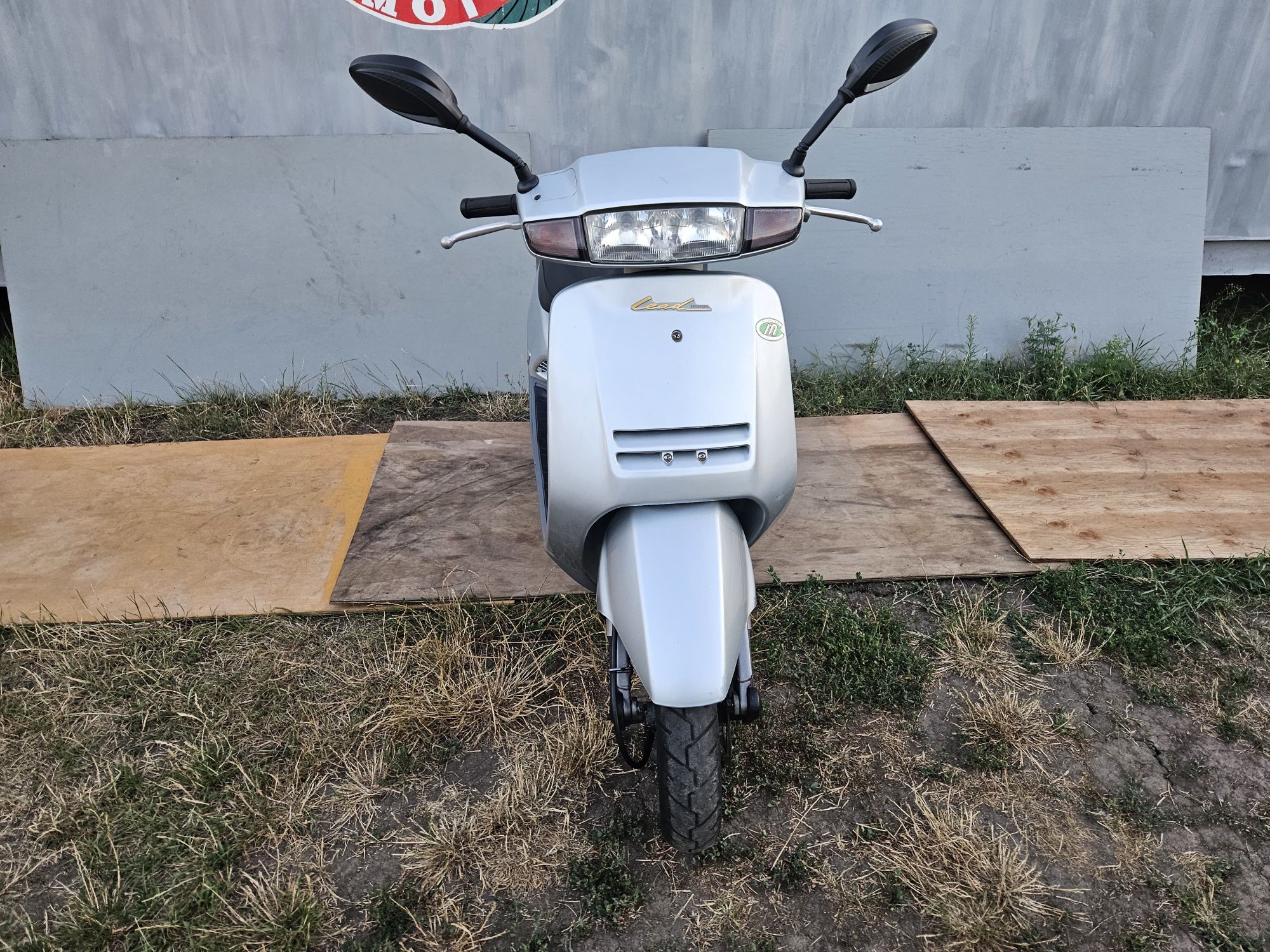 Продажа Honda Lead 20 без пробігу по Україні Lead48 з Японії мопед 2Т