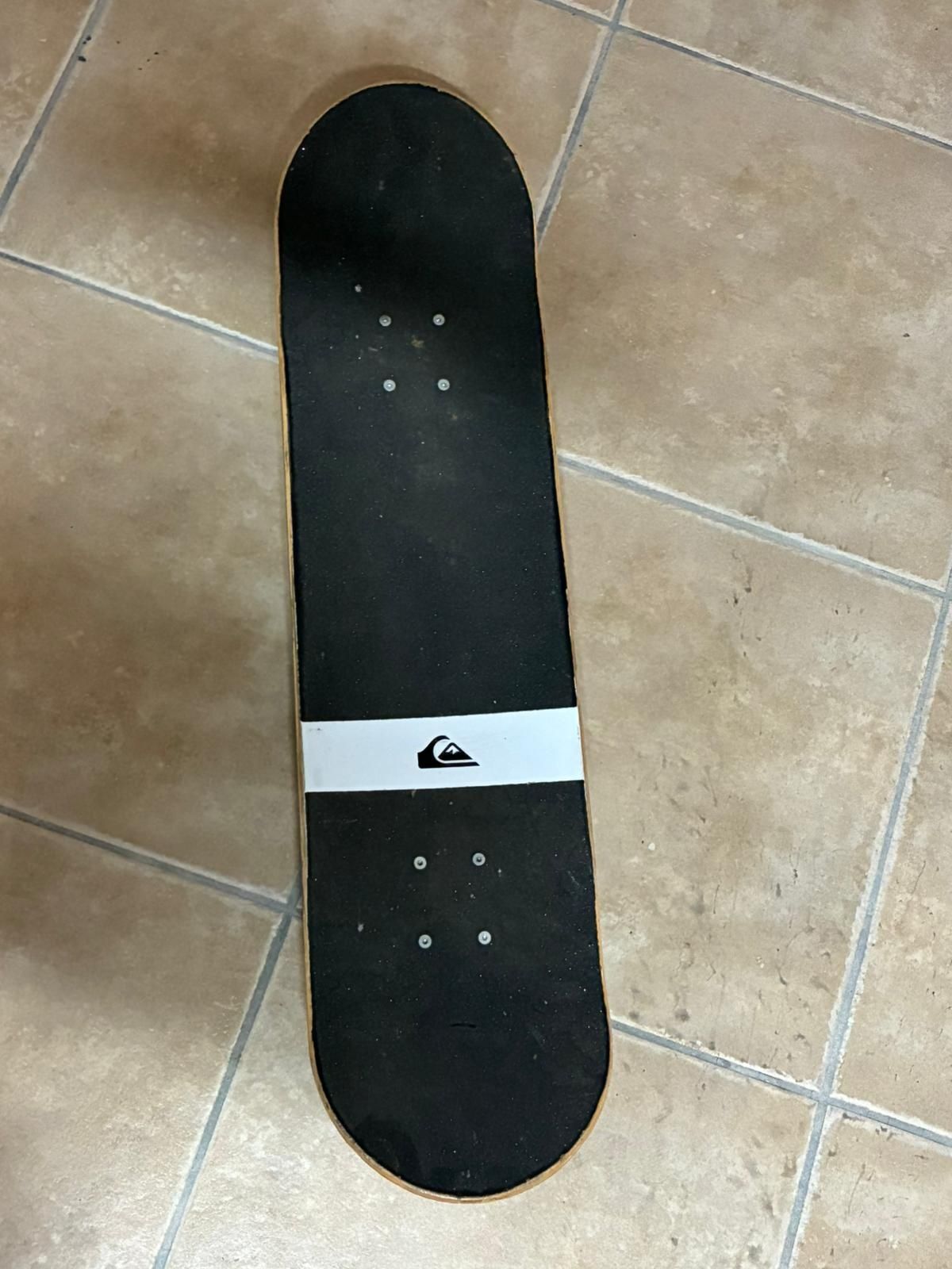 Vendo Skate Quiksilver