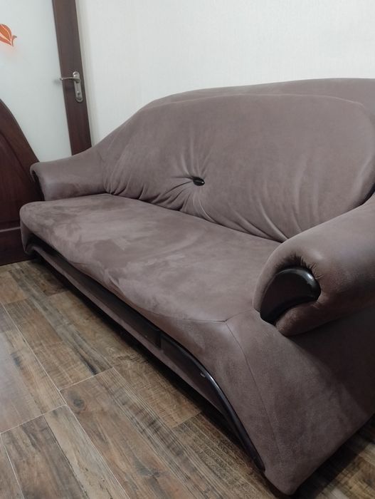 Продам диван в Хмільнику
