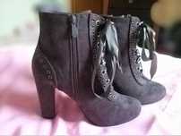 Botas Salto Alto Cinzentas Estilo Corpete NOVAS Mulanka