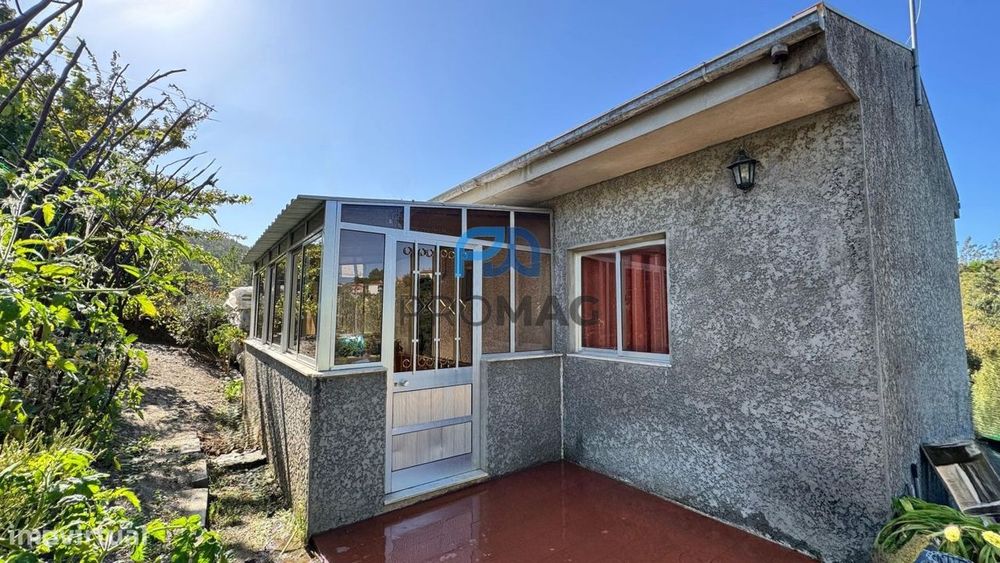 Quintinha T4 com 1000m2 Terreno