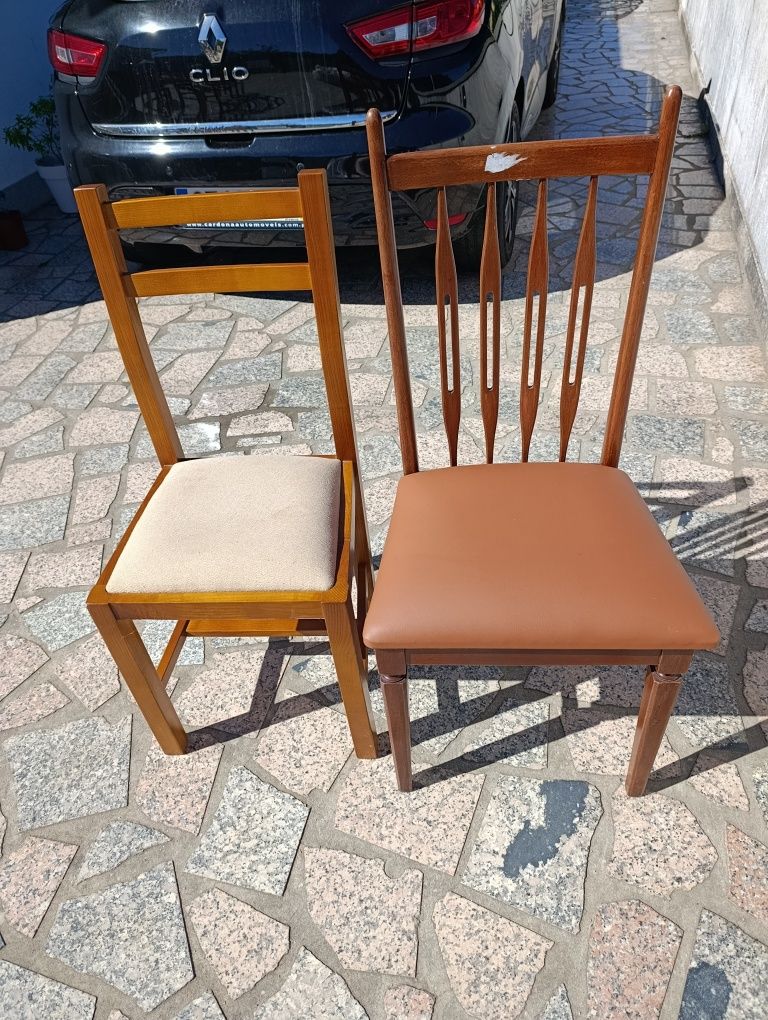 Venda de duas cadeiras