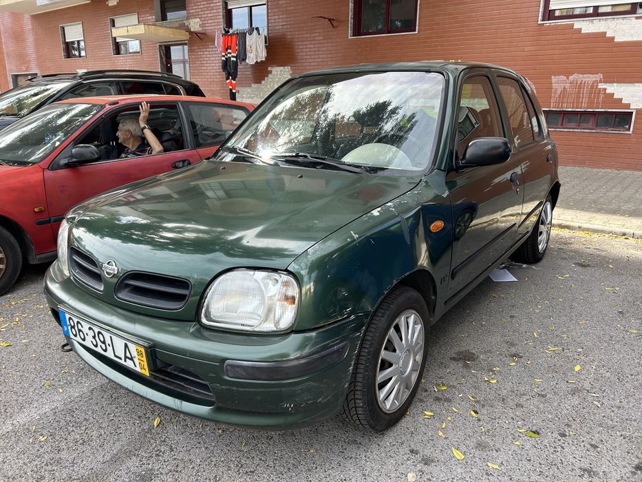 Nissan micra 1.3 baixa quilometragem