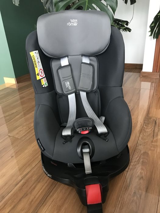 Fotelik Britax Romer Dualfix M i-SIZE